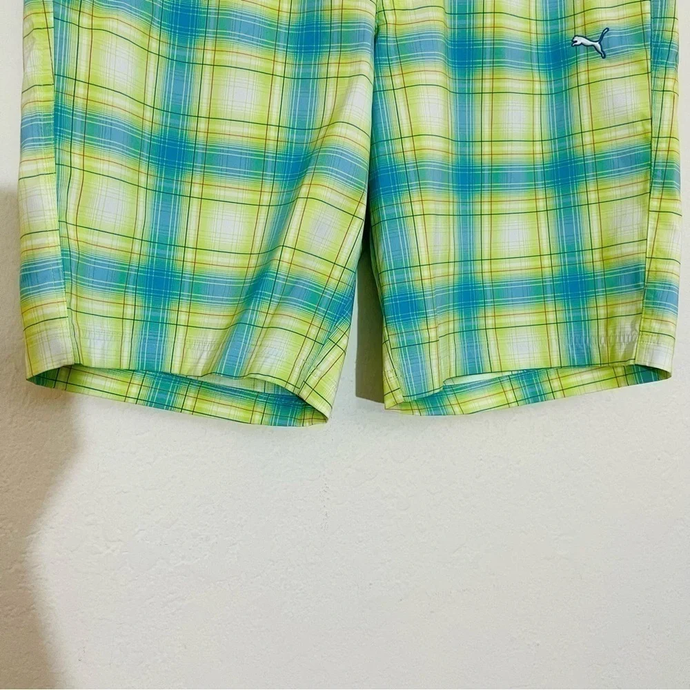 Puma Sport life Style Plaid Golf Shorts Men Size 36 Color Green/Blue Pockets